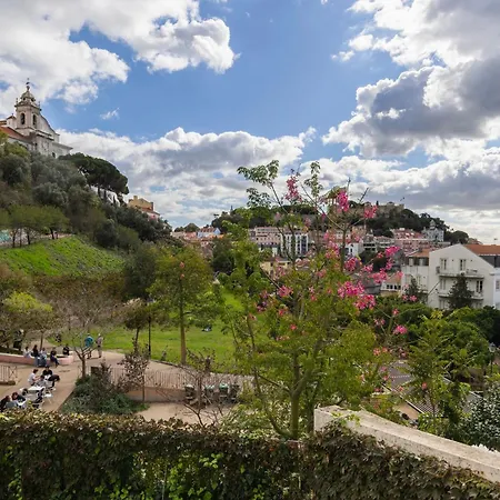 2bdr Charming In Graca By Lovelystay Appartement *