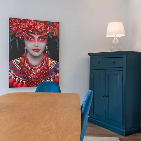 Апартаменти 2bdr Charming In Graca By Lovelystay Лісабон