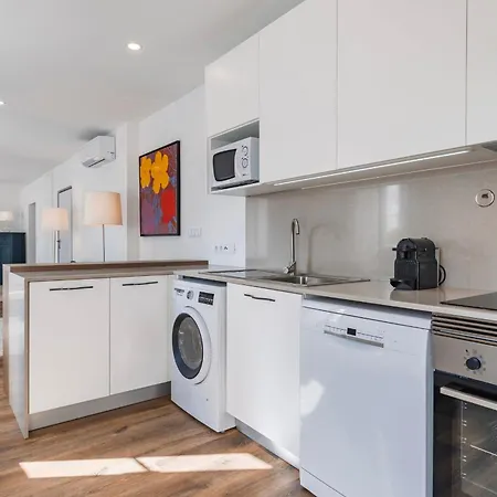 2bdr Charming In Graca By Lovelystay Lisboa