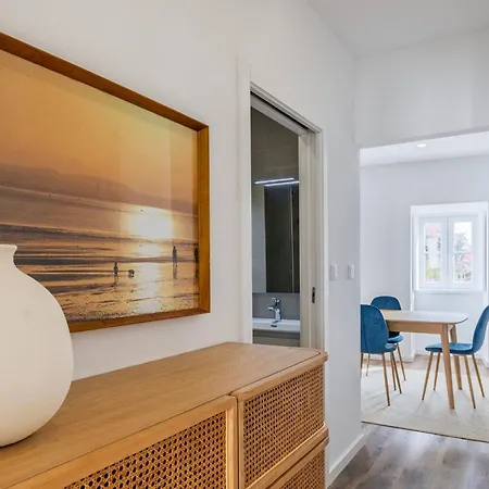 2bdr Charming In Graca By Lovelystay ליסבון