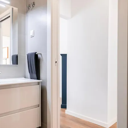 דירה 2bdr Charming In Graca By Lovelystay *