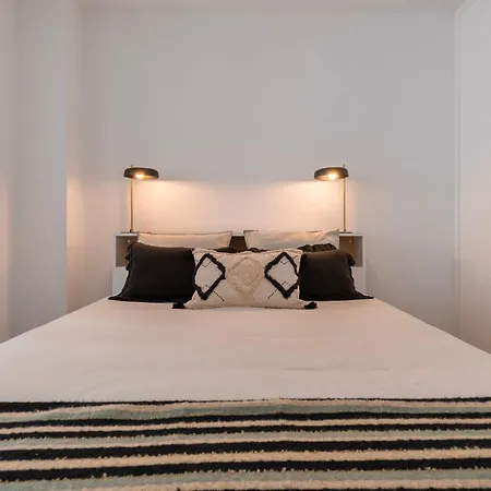 2bdr Charming In Graca By Lovelystay * Lisbona