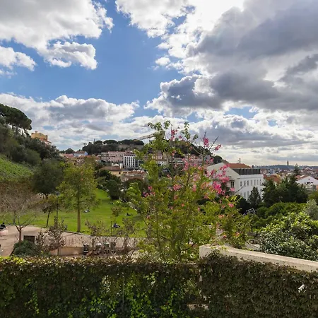 2bdr Charming In Graca By Lovelystay Appartamento *